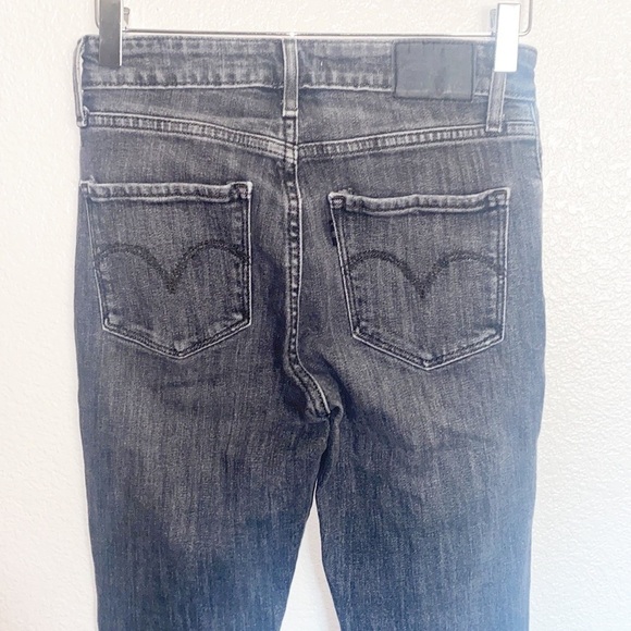 Levi's 721 High Rise Black Gray Majorly Distressed Skinny Jeans - Picture 7 of 14